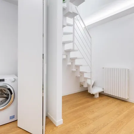 Lejlighed Modern With Double Terrace And Parking *